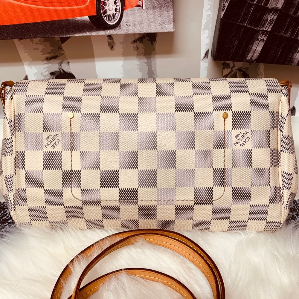 Louis Vuitton Favorite Azur mm - Picture 2 of 8